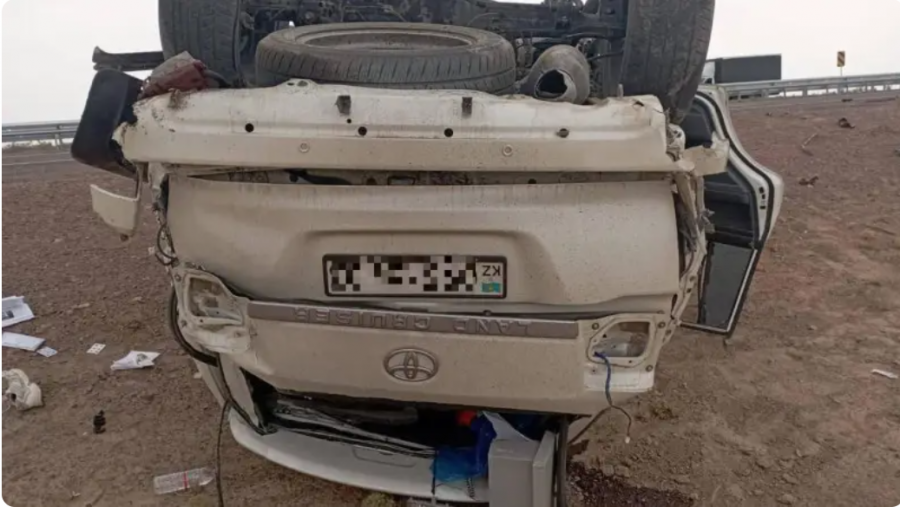 Шавкат Рахмоновтың жұбайы жол апатына түсті: екі адам қаза тапты