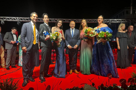 Тоқаев опера әншісі Әйгерім Алтынбекті құттықтады