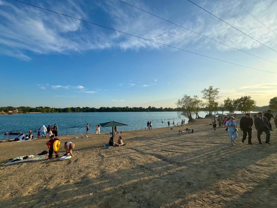 ШҚО әкімі Өскемендегі жағажайларды тексеріп, демалыс аймақтарында тәртіп орнатуды тапсырды