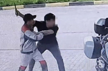 Меркідегі жанармай бекетінде мотоцикл жүргізушісі пышақ жарақатын алды: сот үкім шығарды