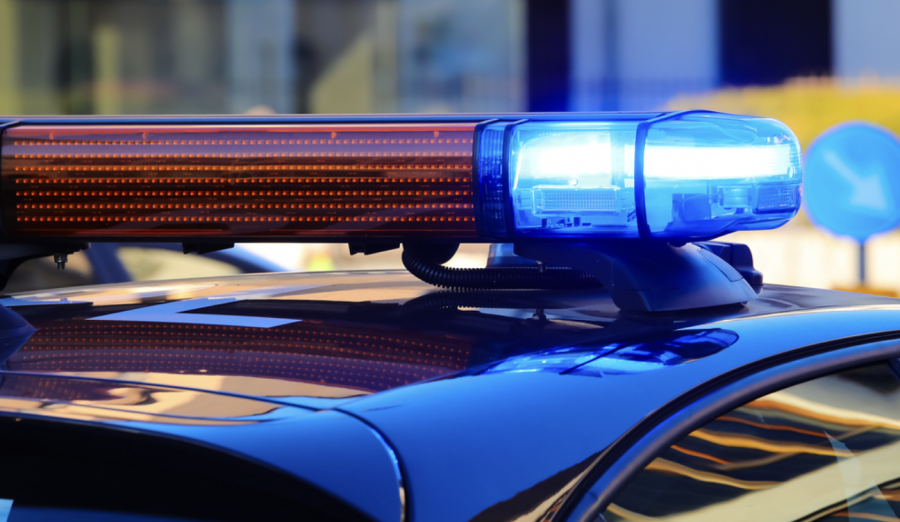 Ақмола облысында полицейлер тасжолда қалған отбасыға көмектесті