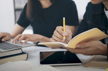 Маңғыстауда колледж есепшісі студенттердің стипендиясын жымқырған