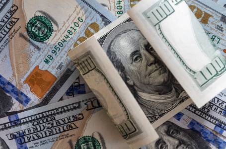 Доллар бағамы қайта көтеріліп кетті