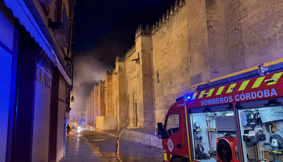 ЮНЕСКО тізіміне кірген Кордова мешітінен өрт шықты
