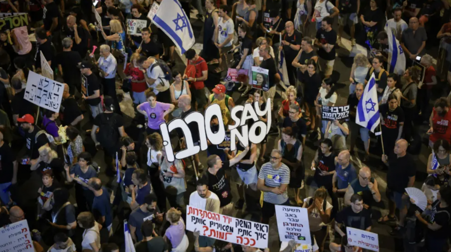 Тель-Авивте Газаны басып алу жоспарына қарсы жаппай наразылық өтті