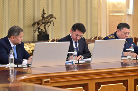 “Уақыт тығыз, тоқмейілсіп отыруға болмайды“: Тоқаев шенділерге екі ай уақыт берді