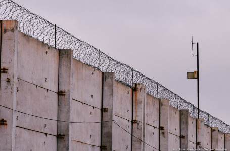 Атыраудағы тергеу изоляторы шатасып басқа адамды босатып жіберген