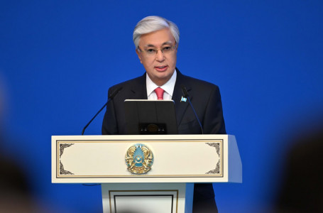 Тоқаев: елдің ертеңі мұғалімдерге тікелей байланысты 