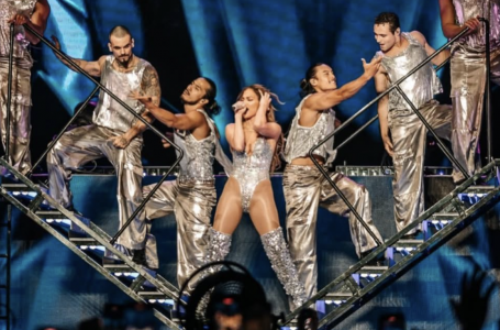 Алматы Джей Лоның концертінен миллиардтап табыс тауып, “байып“ кетті