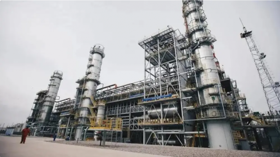 Шымкент мұнай өңдеу зауытында екі адам қаза тапты