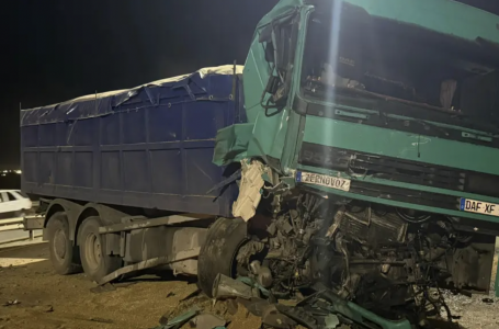 Астана маңында жүк көлігі қарсы жолаққа шығып кетті: бір адам қаза тапты