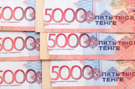 Жалаңаш Джулианна Роуз атақты жалған Кунилингус порно онлайн көру