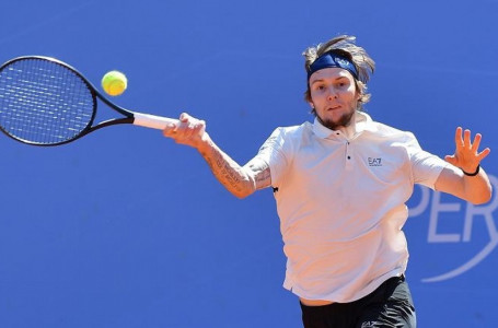 Александр Бублик АҚШ-тағы турнирдің 1/8 кезеңінде жеңіліп қалды