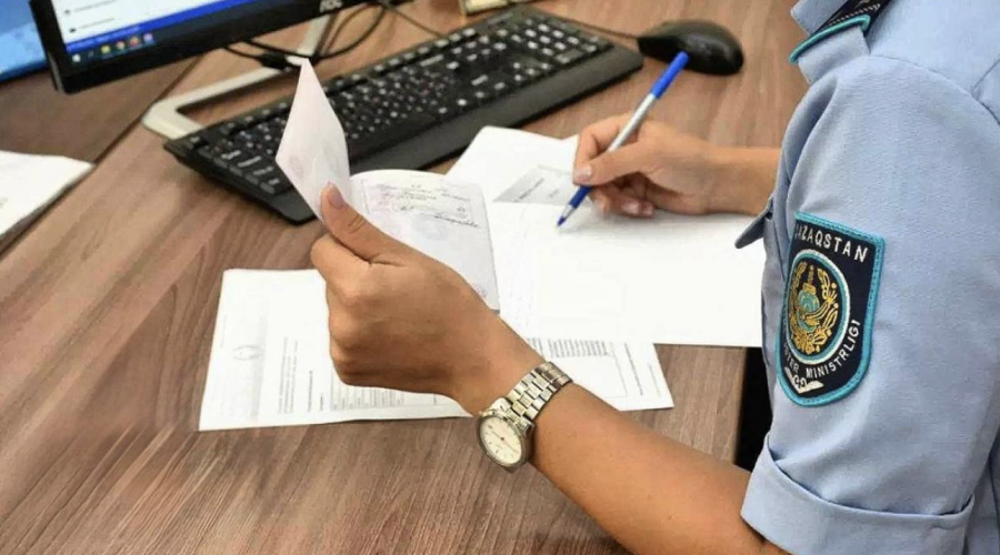 Абай облысында алаяқтарға кеткен 17,8 млн теңге иелеріне қайтарылды