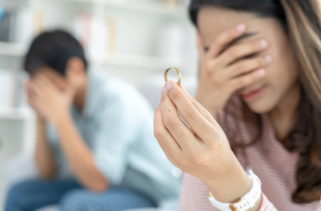 45–65 жаста ажырасқан әйелдердің өмірі қалай өзгерген? Сауалнама