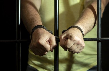 Түркістан облысында ер адам әкесін аяусыз ұрған 