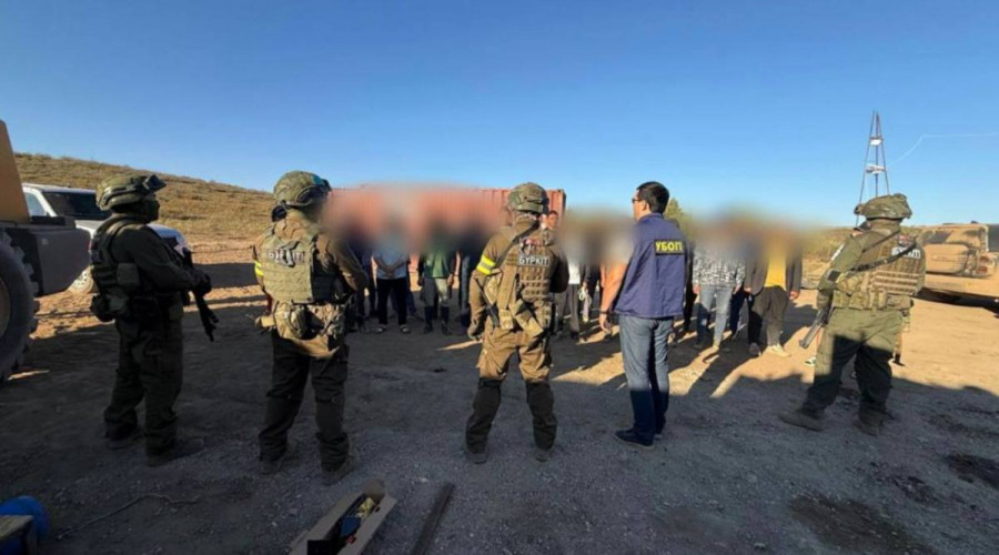 Заңсыз қымбат металл өндірген: шығыста 19 шетелдік ұсталды