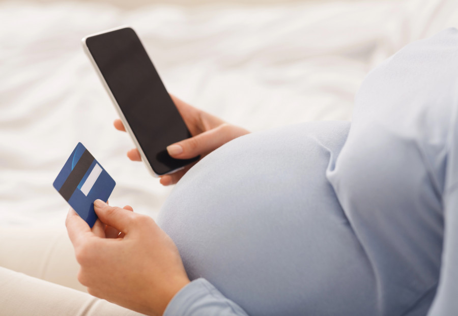 Төменнен қаралған елдегі дәретханаға сиынған әйелдердің порносы