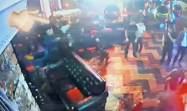 Томпақ орыс аналар Жетілген порно әйелдердің үстемдігі