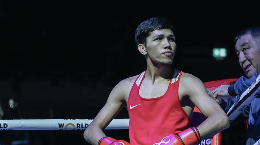 Санжар Тәшкенбай қарсыласын ойсырата жеңіп, алтын иеленді