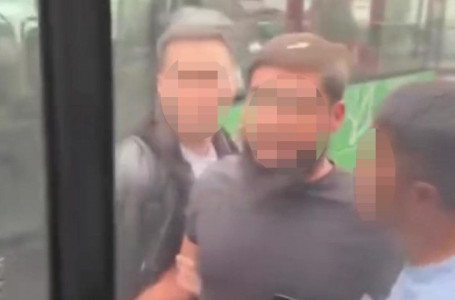 Өте сексуалды бейне, міндетті түрде көруге тұрарлық.