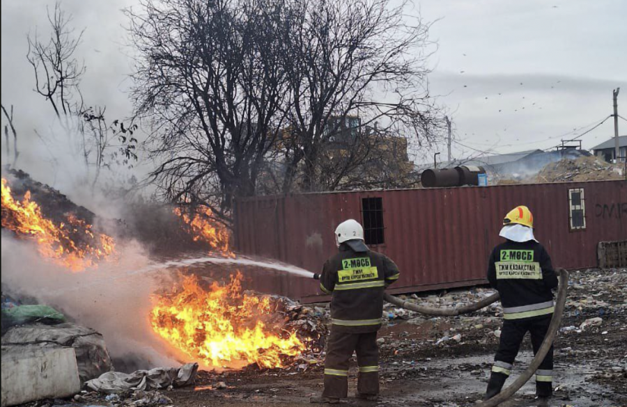 Алматы облысындағы өрт әлі ауыздықталар емес