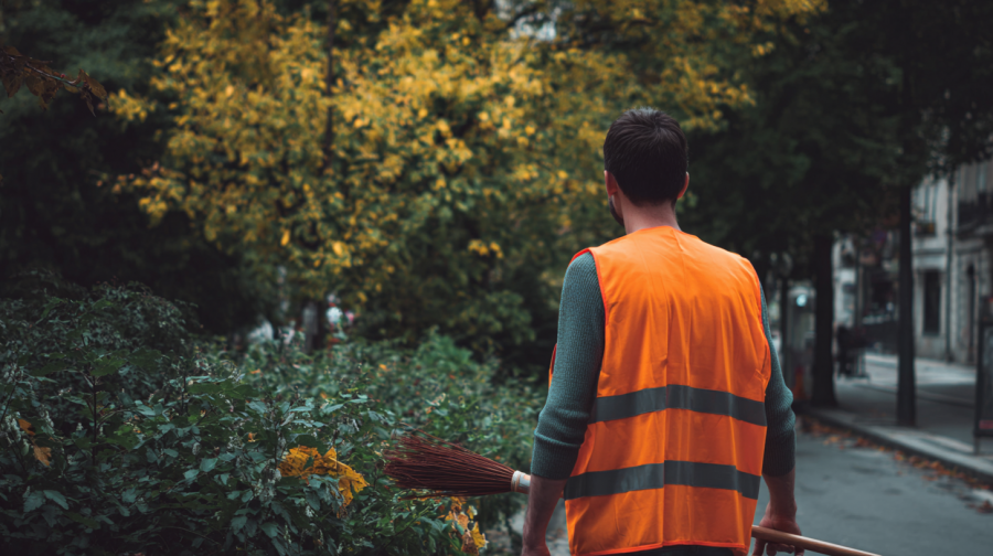 Ақтөбеде баласына араша түскен адамға бәкі сұғып алған тұрғын сотталды 