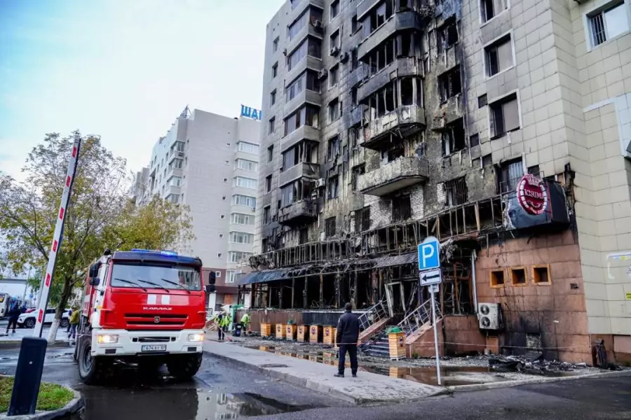 Астананың орталығында өрт: тұрғындар уақытша қонақүйге орналастырылды