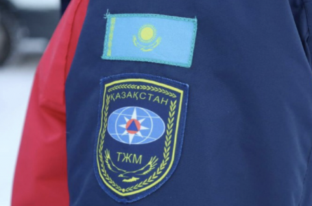 Алматы тауында 3 300 метрден жоғары биікте қалып қойған ер адам құтқарылды