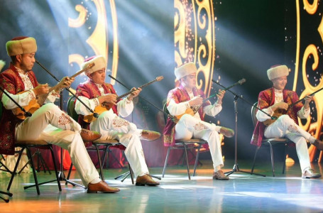 “Сұлу Сырдан - ұлы Абай еліне“ атты Қызылорда облысының өнер күндері Өскеменде жалғасты