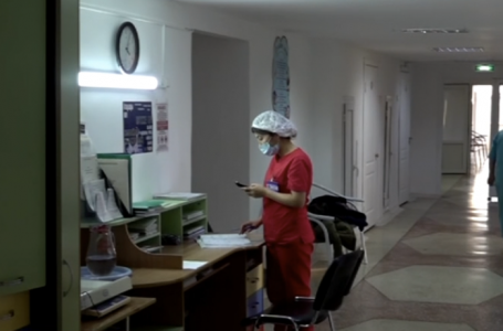 Бауыры жыртылған:  Павлодарда удай мас әке үш жасар қызын ұрып өлтірді