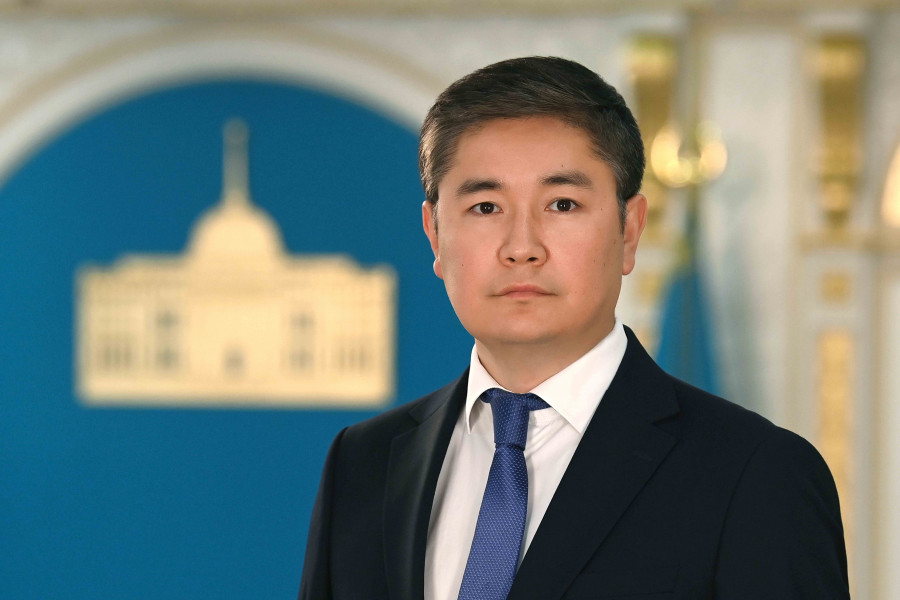 Ернар Лазар Президенттің кеңесшісі болып тағайындалды