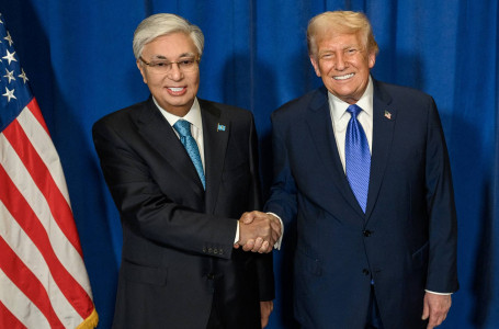Тоқаевтың Трамппен кездесуінен сурет жарияланды