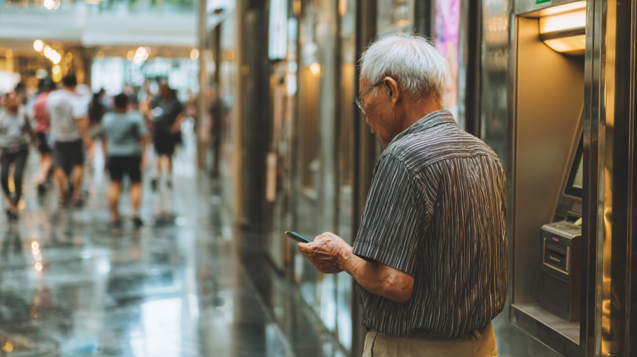 Бүгін - қарттар күні: Қазақстанда қанша зейнеткер бар?