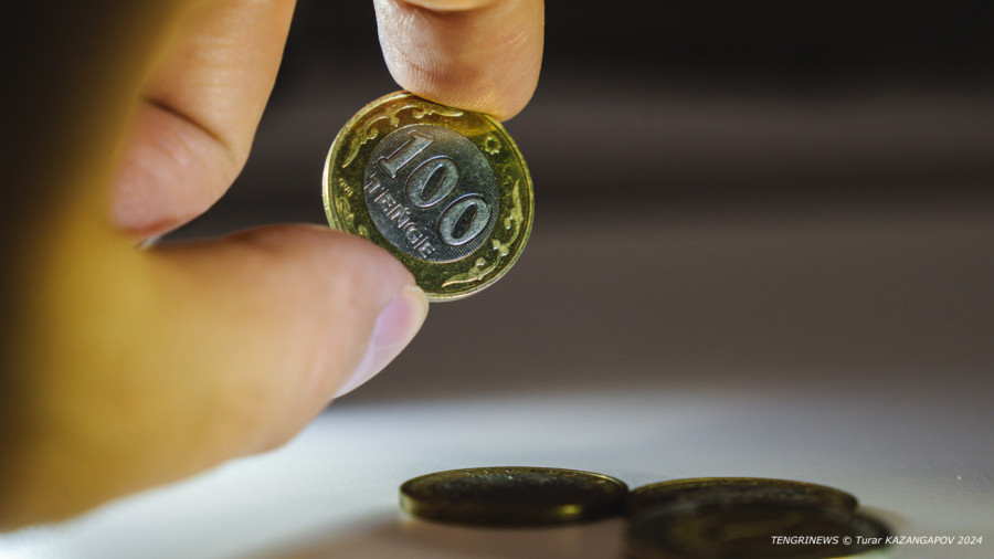 Депутат бюджет қаржысы күмәнді жобаларға жұмсалып жатқанын сынады