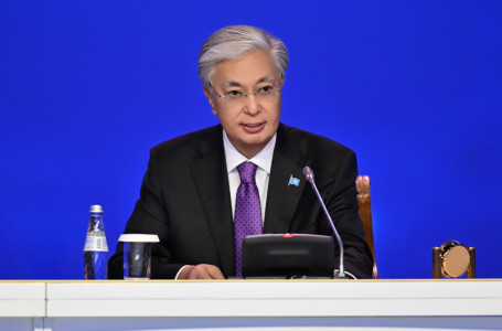 “Даму жылдамдығы өте тез, қарқыны жоғары“ - Тоқаев жасанды интеллект туралы