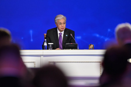 Президент: “Цифрлық кодексті асығыс қабылдай салуға болмайды“