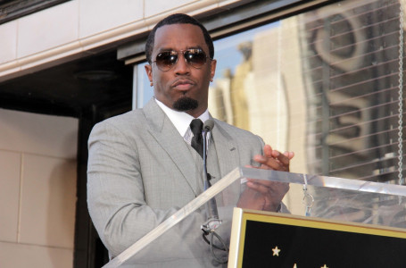 Атышулы рэппер P. Diddy-ге үкім шықты: ол сотта көзіне жас алды