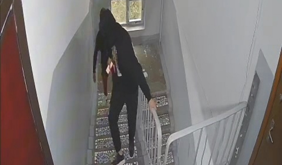 “Әйелмін“ деп танысқан: Алматыда үш адам әлеуметтік желі арқылы ақша бопсалаған