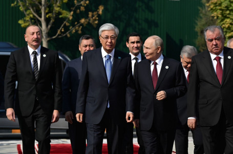 Тоқаев Путинмен Душанбеде кездесті