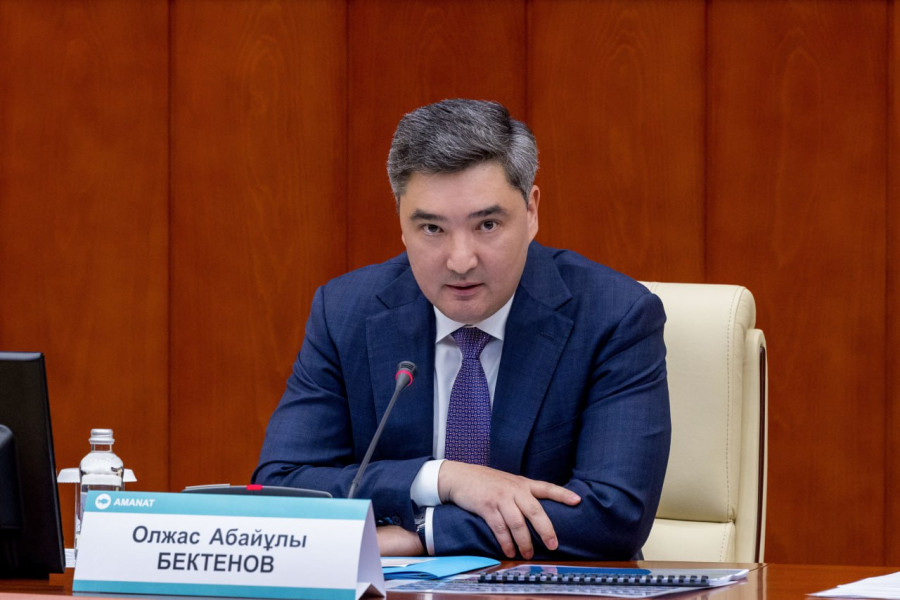 Премьер-министр Бектенов үш әкімге ескерту жасады