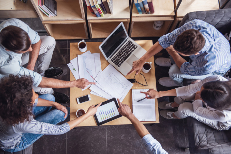 АҚШ алдағы 3 жылда 7 миллион қызметкерден қағылуы мүмкін