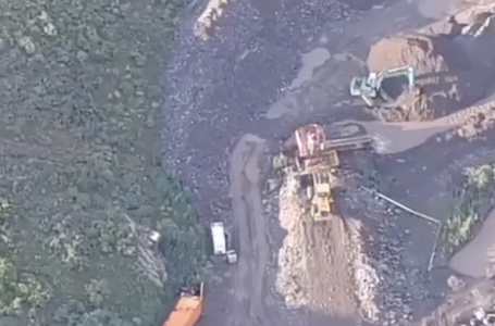 Өзен арнасын бұрып жіберген: ШҚО-да заңсыз алтын өндіргендер әшкере болды