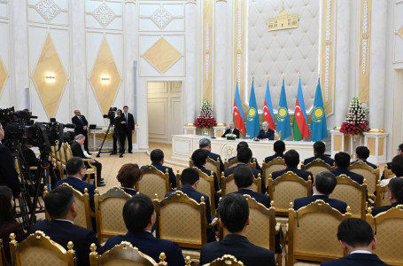 Тоқаев пен Әлиев брифинг өткізді: ең маңызды мәлімдемелер