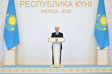 Тоқаев: “Қазақстан күшті президенттік билікке арқа сүйеген мемлекет болып қалуға тиіс“