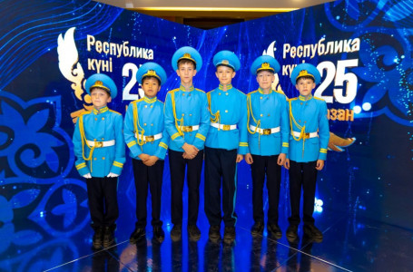 Шығыс Қазақстанда Республика күніне орай өңірдің үздік тұрғындары марапатталды