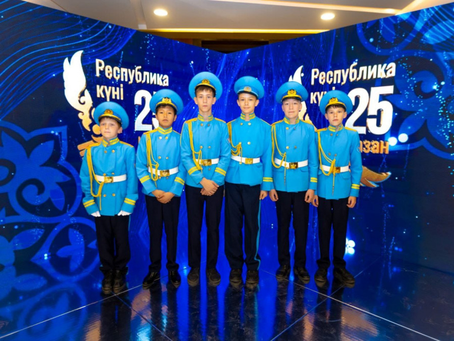 Шығыс Қазақстанда Республика күніне орай өңірдің үздік тұрғындары марапатталды