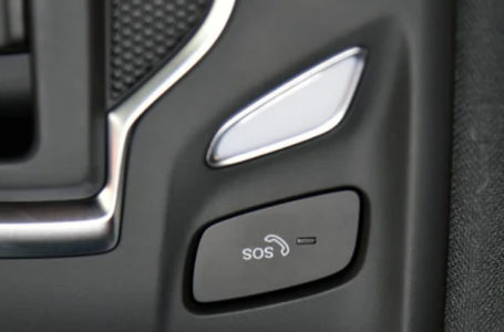 Көліктегі SOS түймесі: 2028 жылдан бастап жаңа талаптар енгізілмек