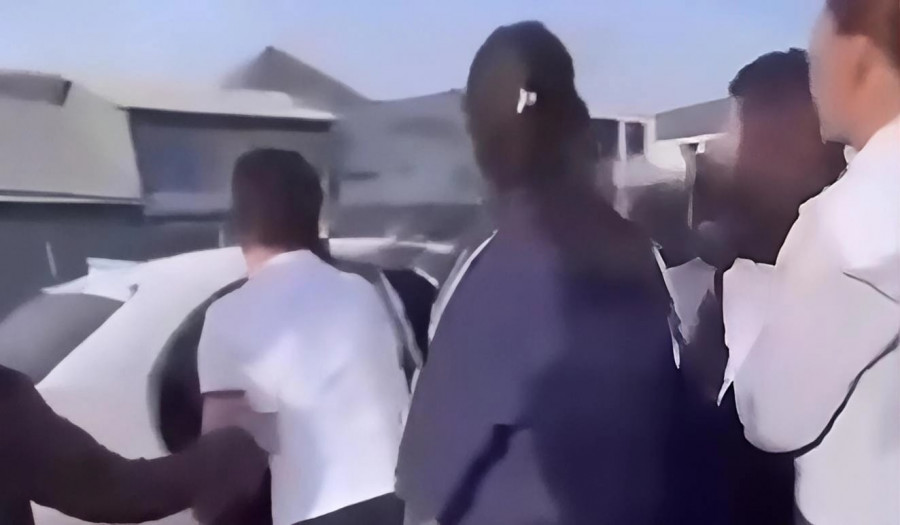 Толық миссионерлік позиция порно