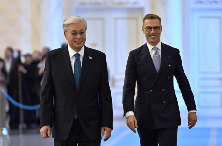 Тоқаев Ақордада Финляндия президентін қарсы алды (кадрлар)